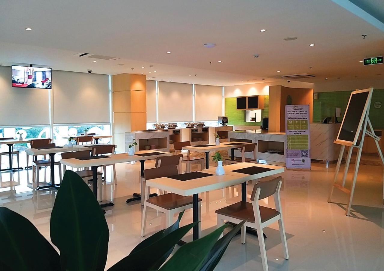 เซสต์ โฮเทล ปารัง ราจา โซโล Hotel Bonorejo ภายนอก รูปภาพ