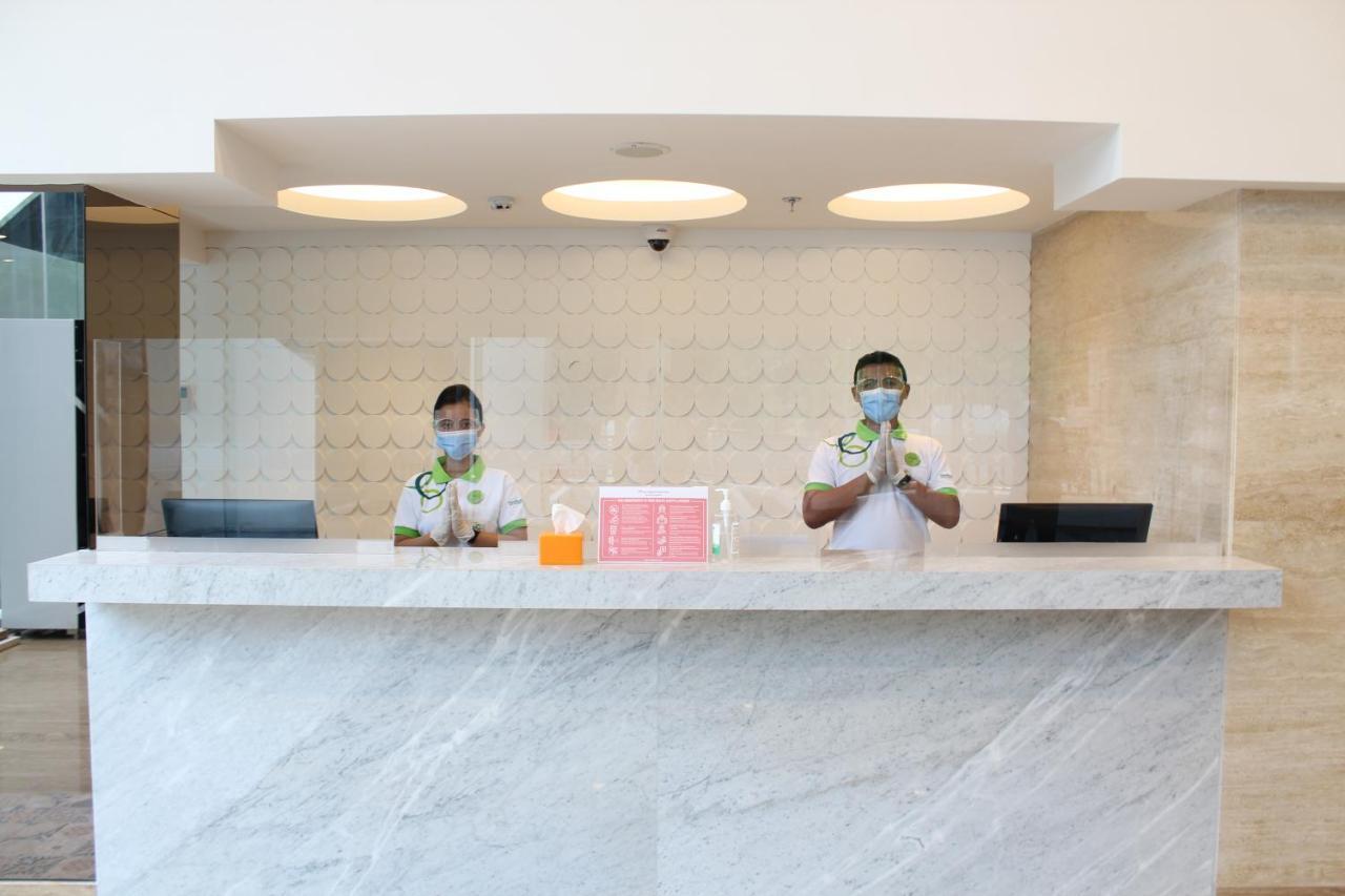เซสต์ โฮเทล ปารัง ราจา โซโล Hotel Bonorejo ภายนอก รูปภาพ